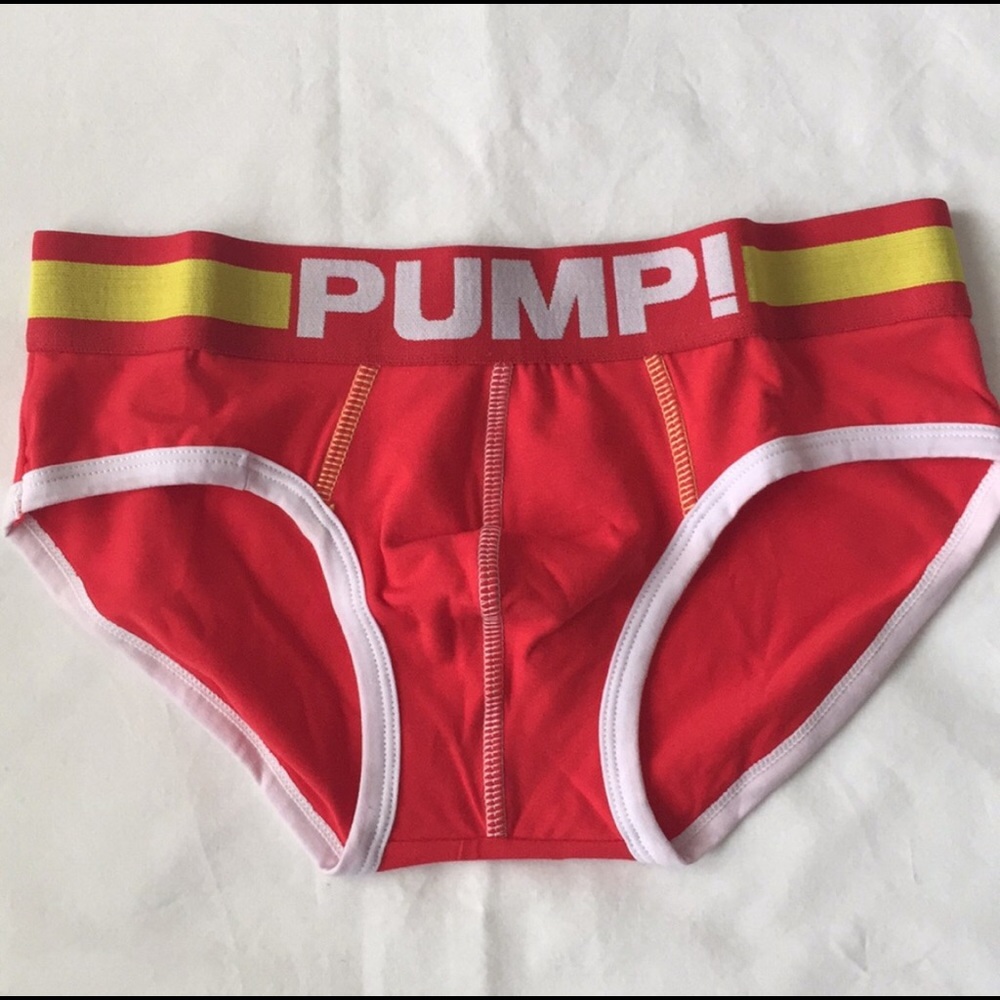 Men’s Briefs.